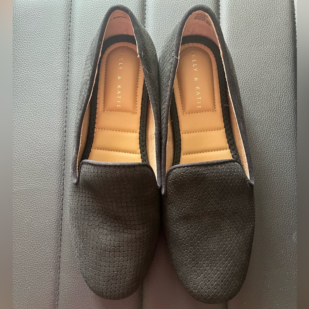 Kelly & Katie Peyton Loafer